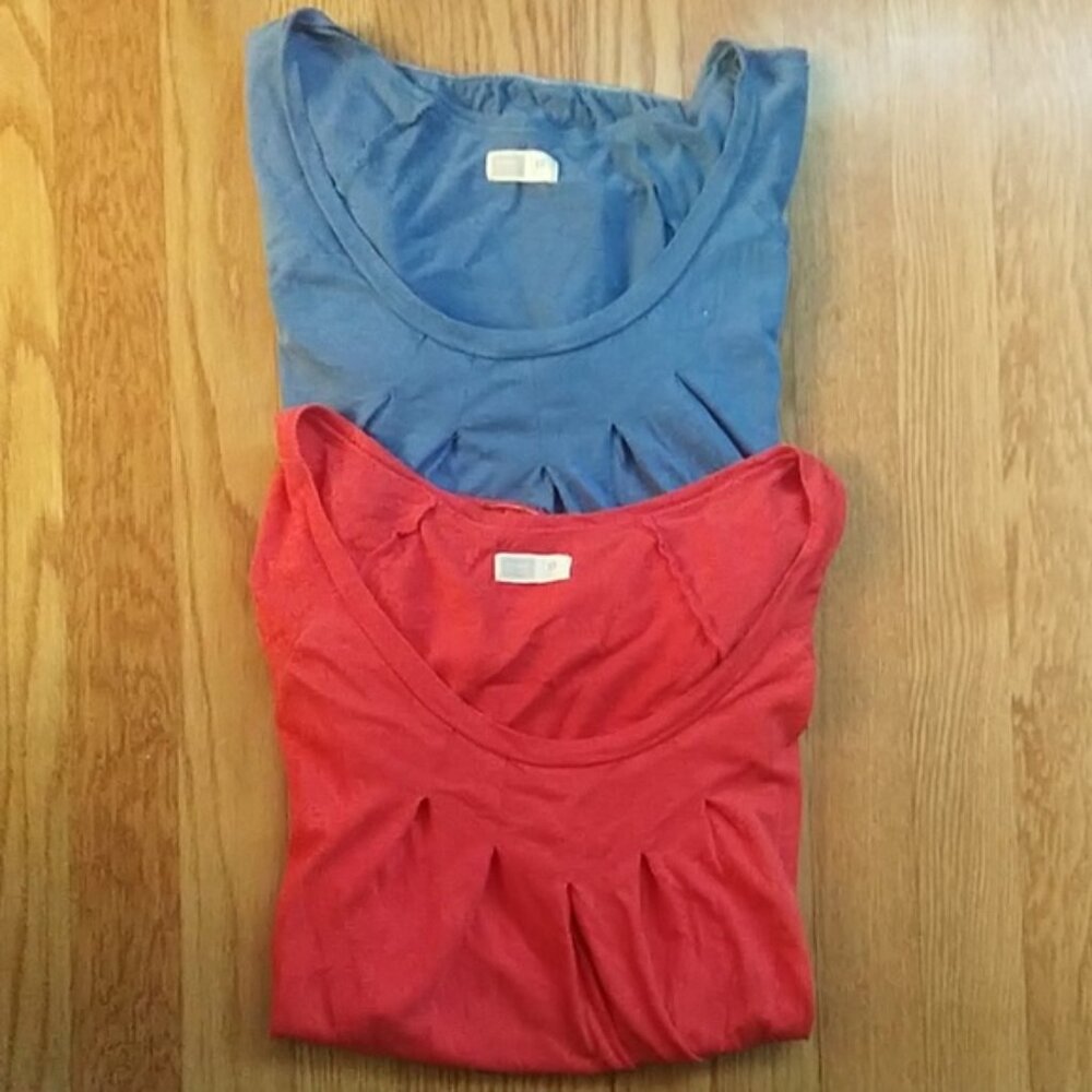 OLD NAVY LOT OF 2 MATERNITY TOPS T-SHIRTS LAYERING PRENGANCY SZ XS - Picture 4 of 6